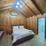 Gæstehus Argjiro Castle 4*