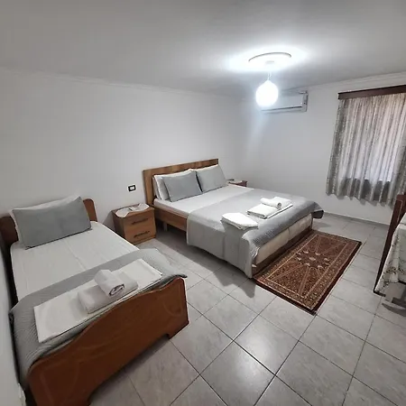 Argjiro Castle 게스트하우스 Gjirokastër