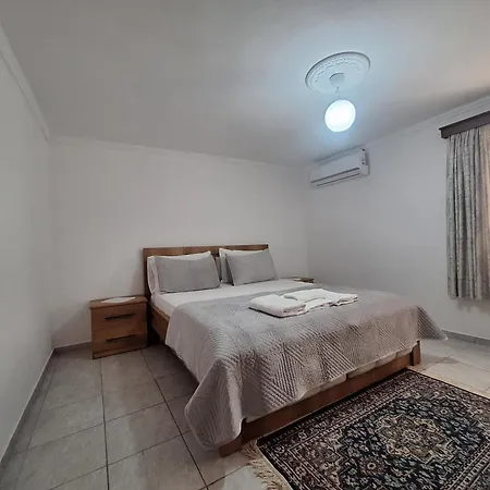 Argjiro Castle 게스트하우스 Gjirokastër