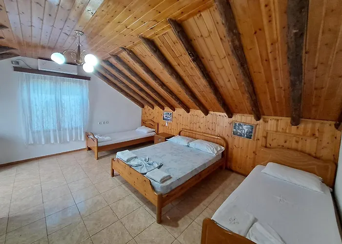 Guest house Argjiro Castle Gjirokaster