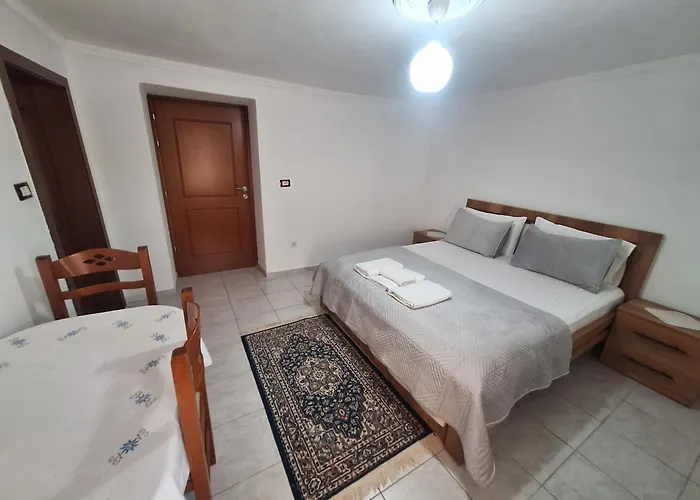 Guest house Argjiro Castle Gjirokaster