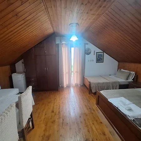 Guest house Argjiro Castle Gjirokaster