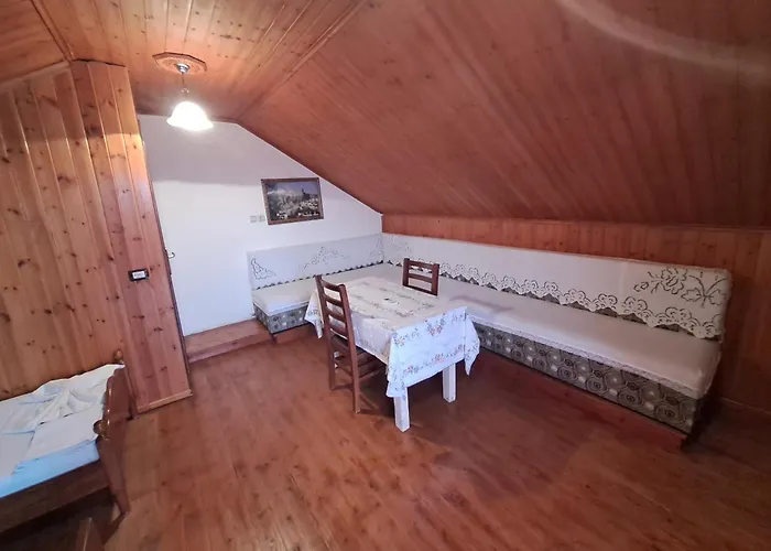 Argjiro Castle Gasthof Gjirokastër